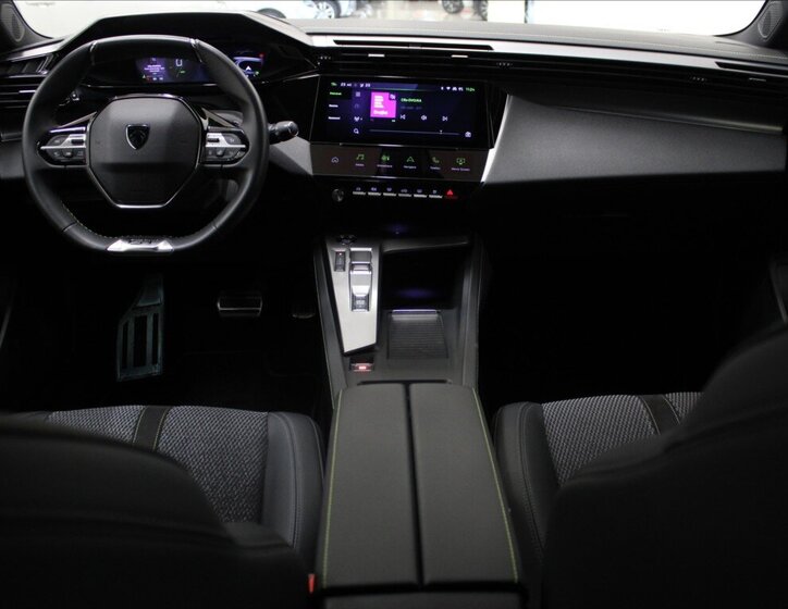 Peugeot 308 Kombi 1,2 l 96 kw