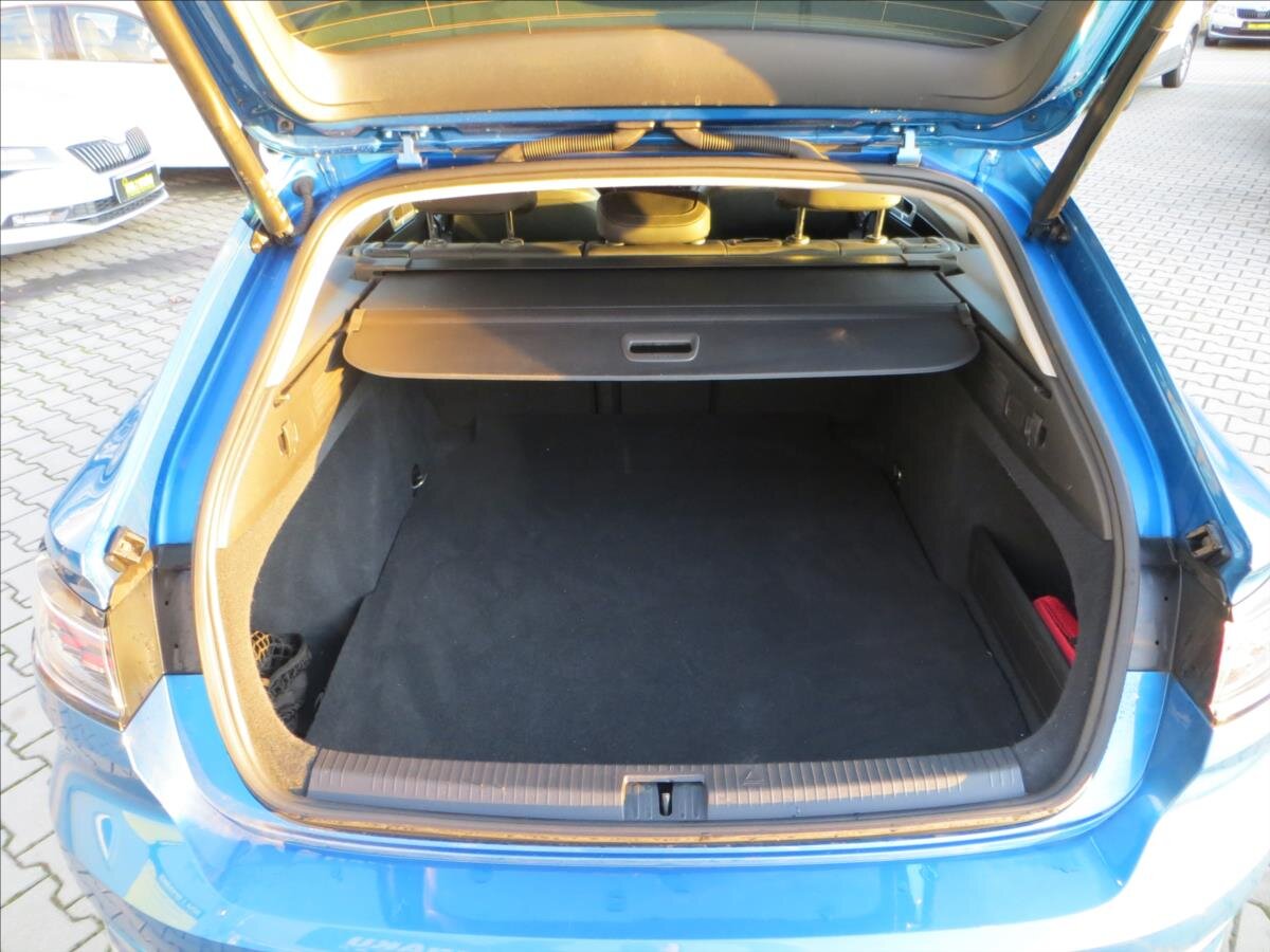 Volkswagen Arteon Kombi 2,0 l 147 kw