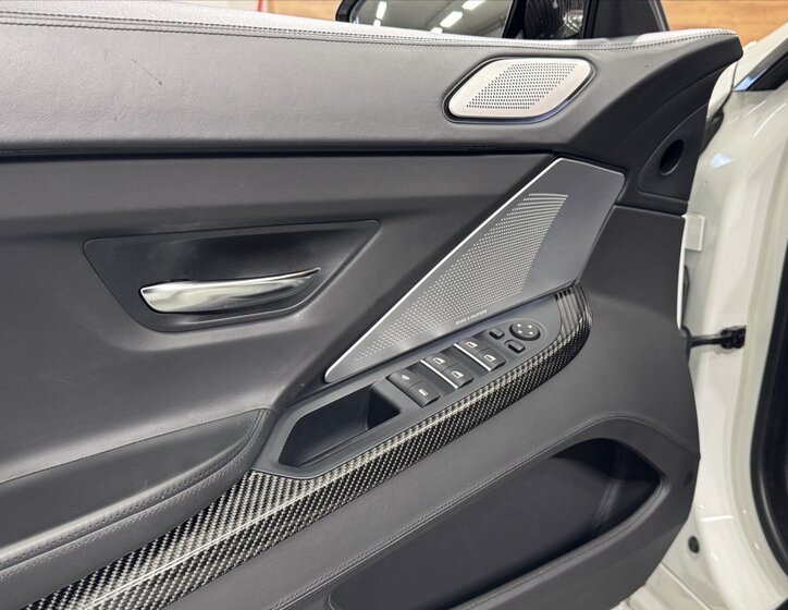 BMW M6 Kabriolet 4,4 l 412 kw