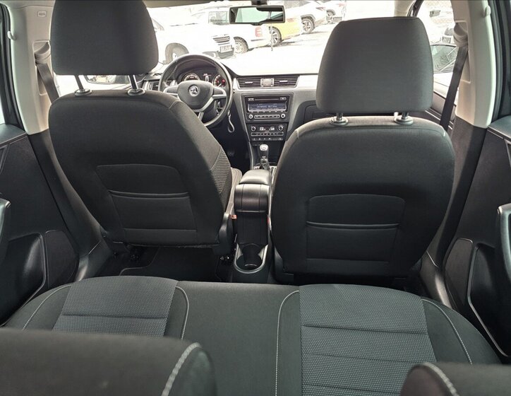 Škoda Rapid Hatchback 1,2 l 77 kw