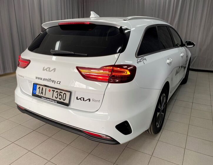 KIA Ceed 8