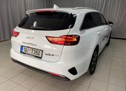 KIA Ceed 8