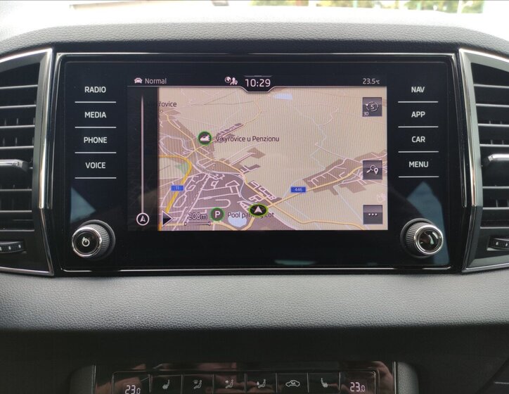 Škoda Karoq SUV / Terénní 2,0 l 85 kw