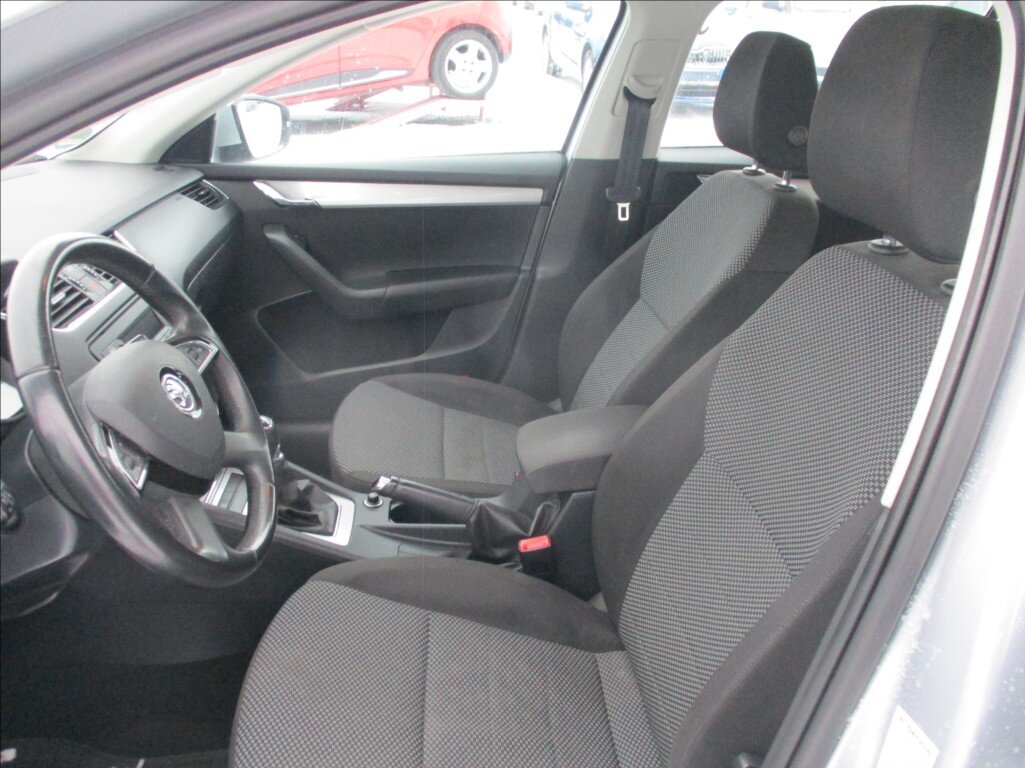 Škoda Octavia Kombi 2,0 l 110 kw