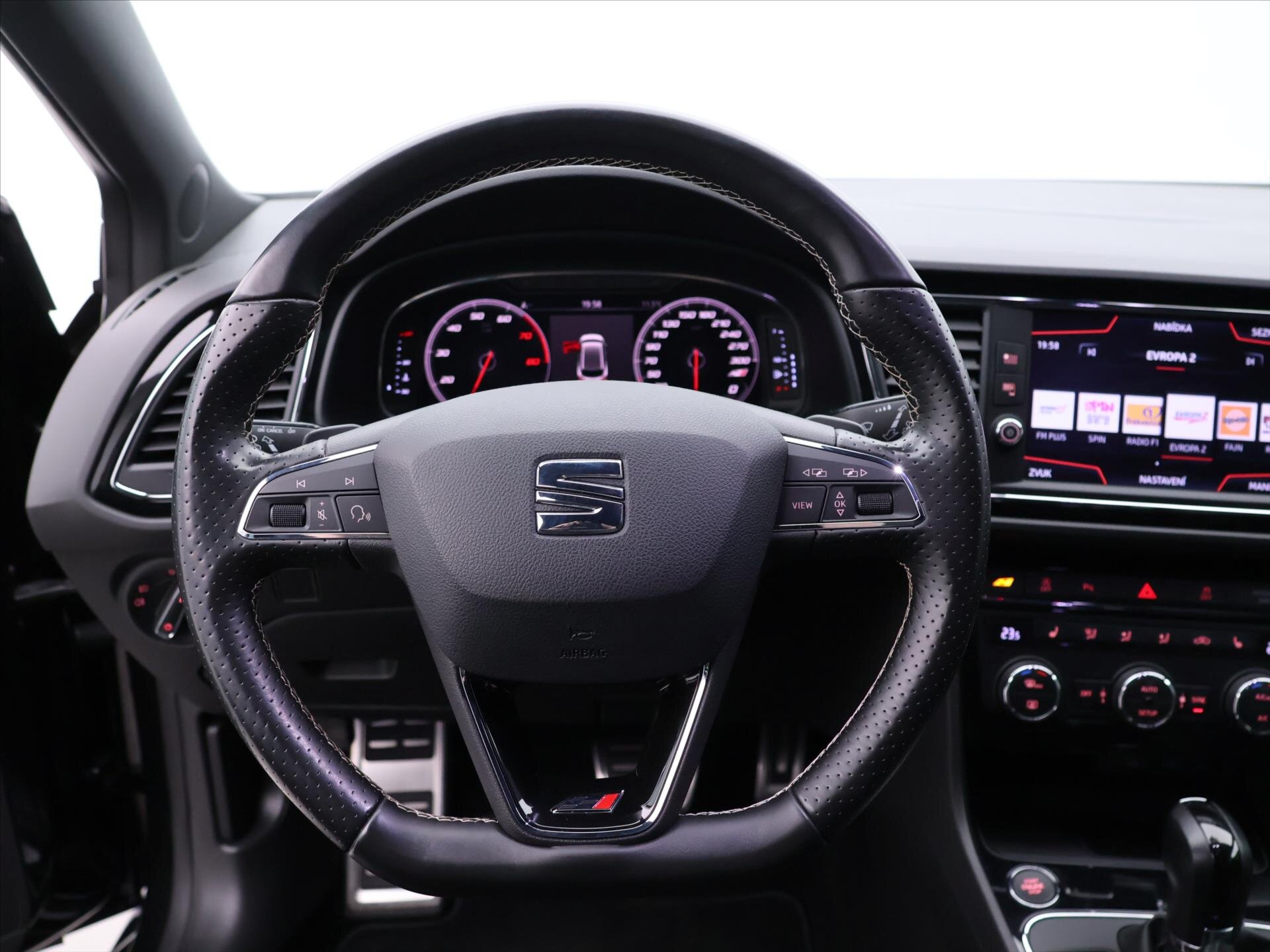 Seat Leon Kombi 2,0 l 221 kw