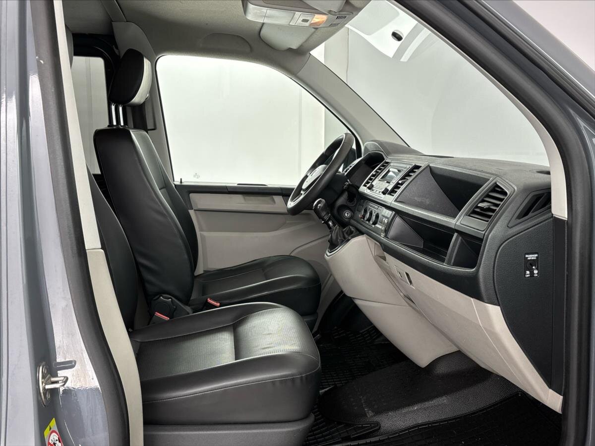 Volkswagen Transporter Kombi 2,0 l 110 kw