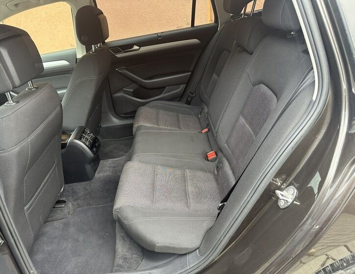 Volkswagen Passat Kombi 2,0 l 110 kw