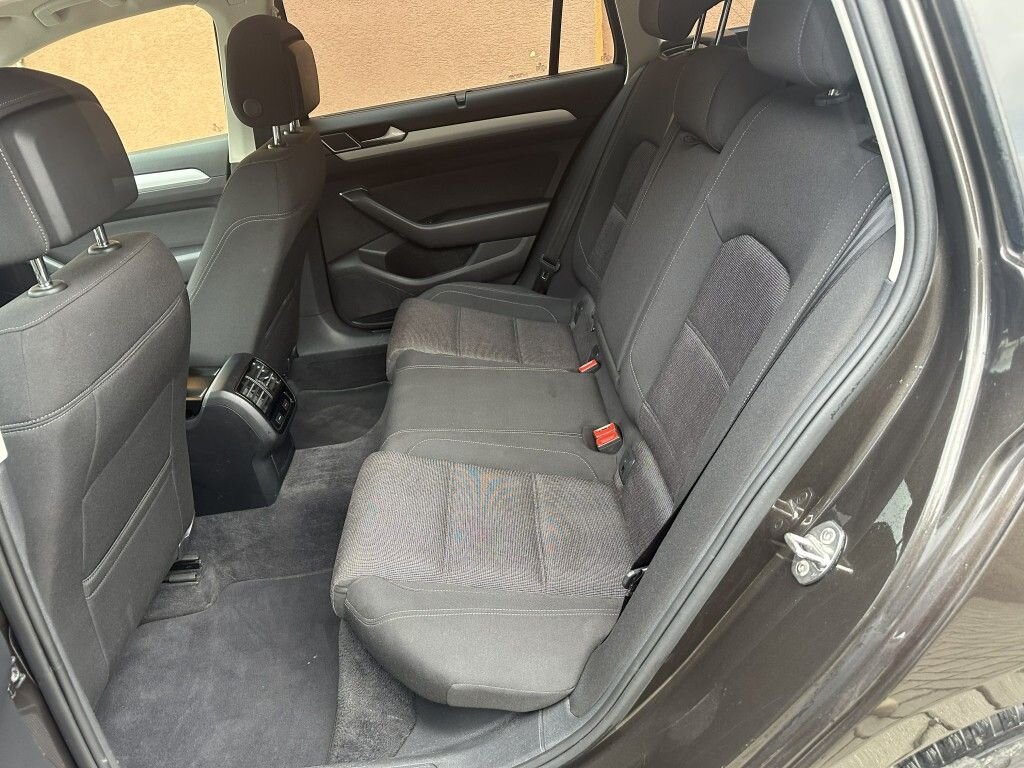 Volkswagen Passat Kombi 2,0 l 110 kw