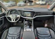 Volkswagen Touareg SUV / Terénní 3,0 l 210 kw