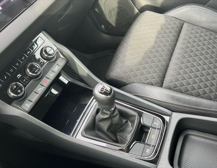 Škoda Karoq Kombi 1,5 l 110 kw