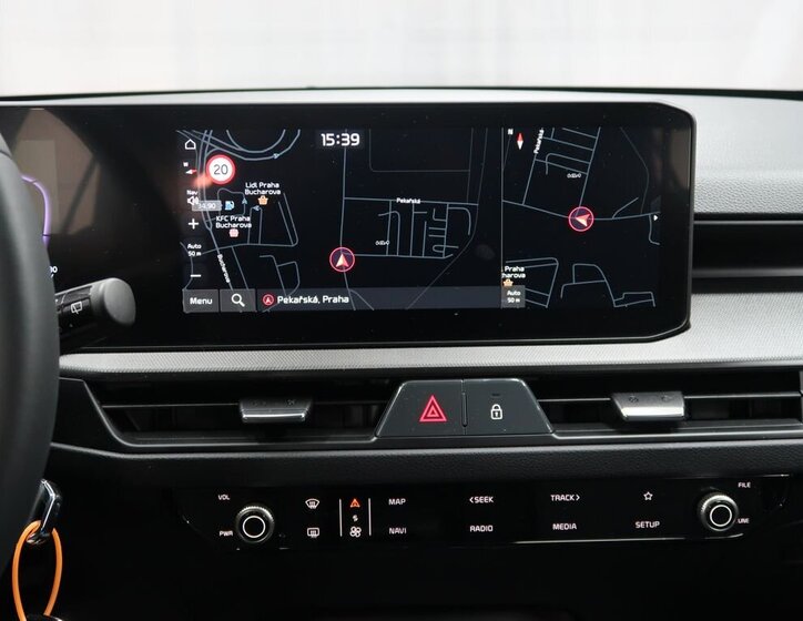 KIA Stonic Hatchback 998,0 74 kw