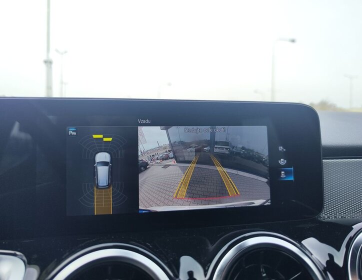 Mercedes-Benz GLB SUV / Terénní 2,0 l 110 kw