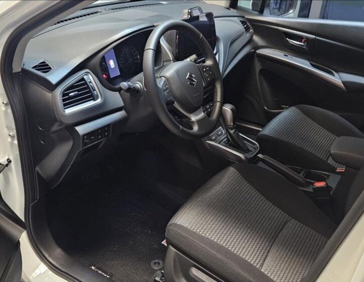 Suzuki S-Cross SUV 1,4 l 81 kw