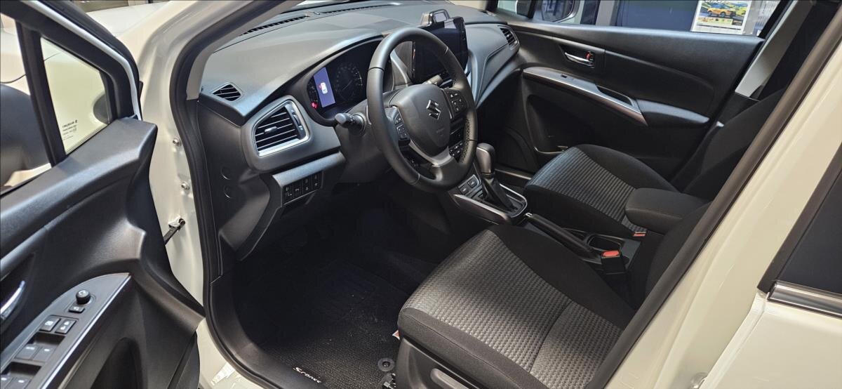 Suzuki S-Cross SUV 1,4 l 81 kw