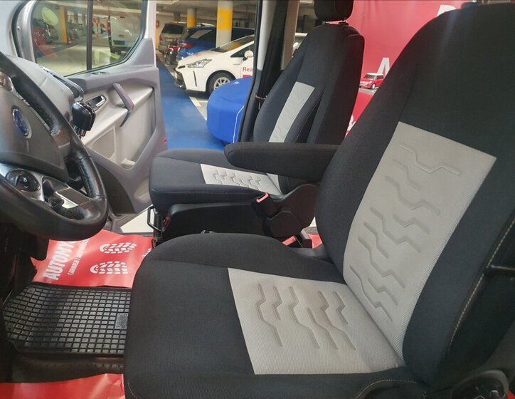 Ford Tourneo Custom Kombi 2,2 l 92 kw