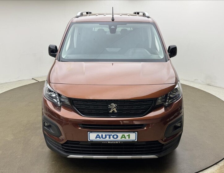 Peugeot Rifter MPV 1,5 l 96 kw