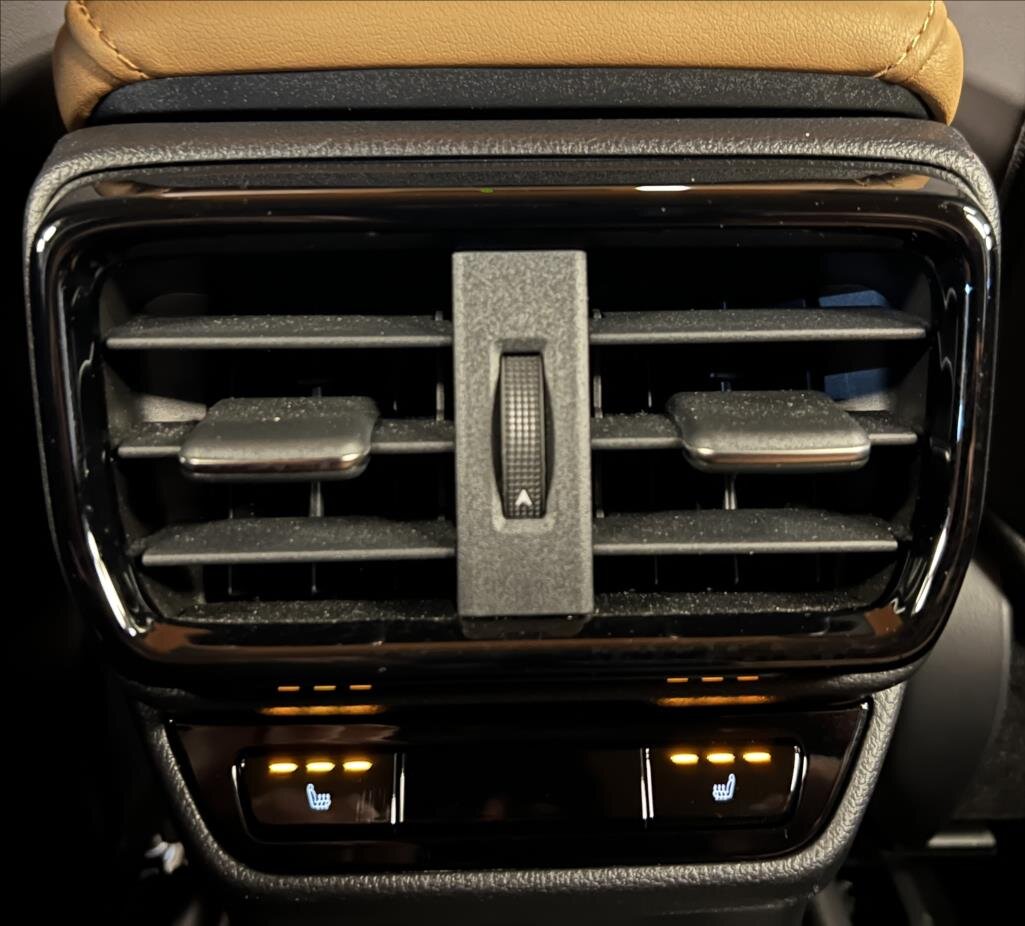 Lexus NX 450h plus SUV / Terénní 2,5 l 227 kw