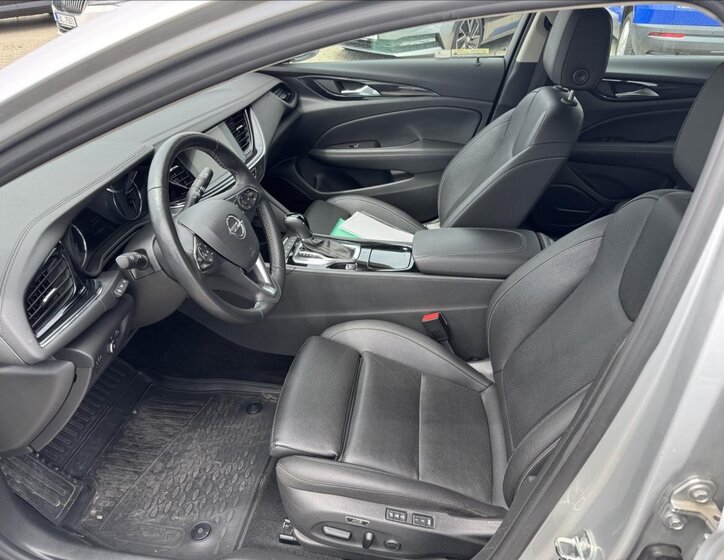 Opel Insignia Liftback 2,0 l 125 kw