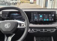 MG HS SUV / Terénní 1,5 l 200 kw