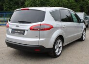 Ford S-MAX 5