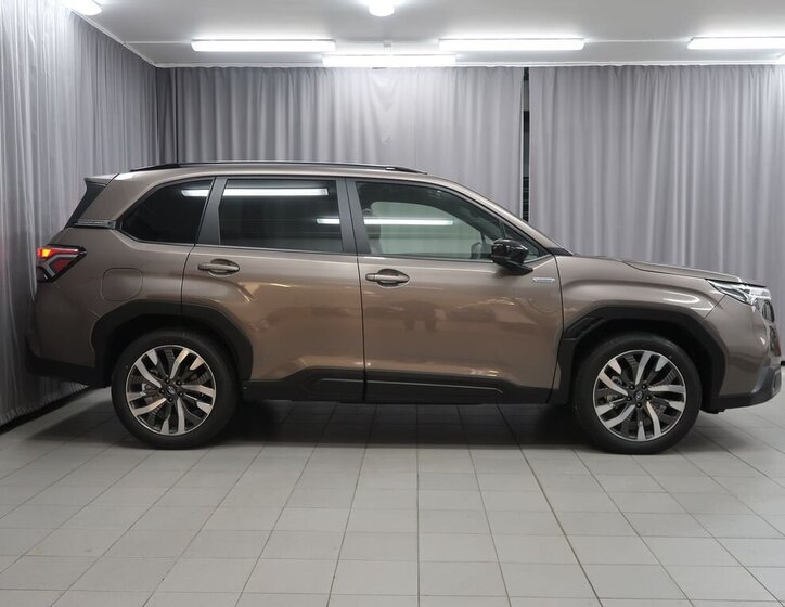 Subaru Forester SUV 2,0 l 112 kw