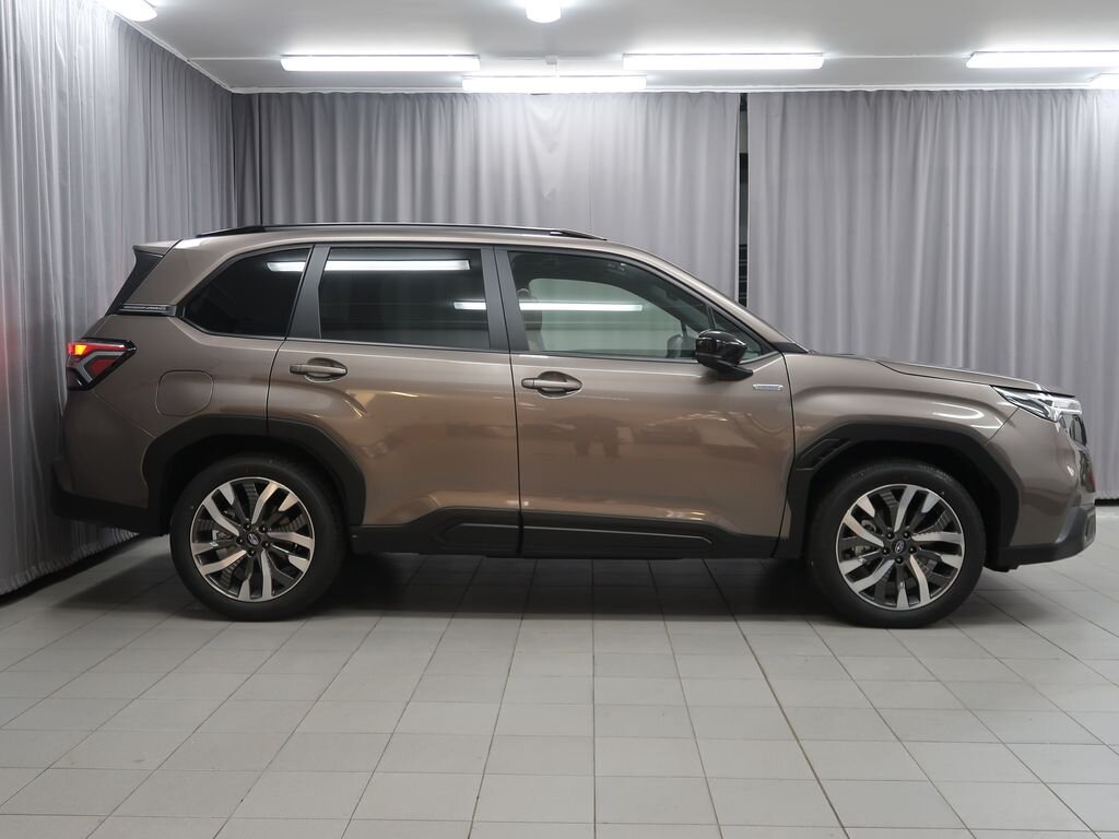 Subaru Forester SUV 2,0 l 112 kw