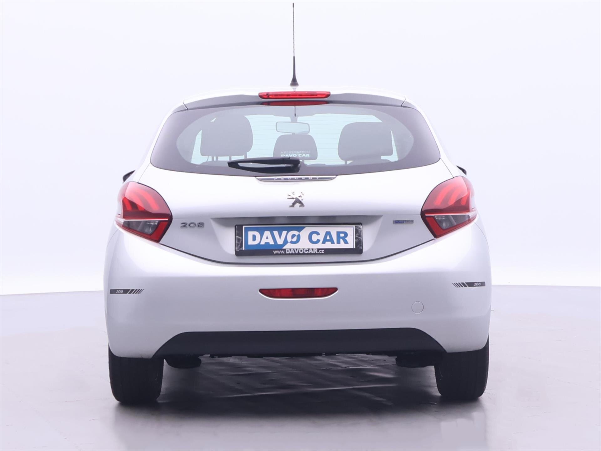 Peugeot 208 Hatchback 1,2 l 60 kw