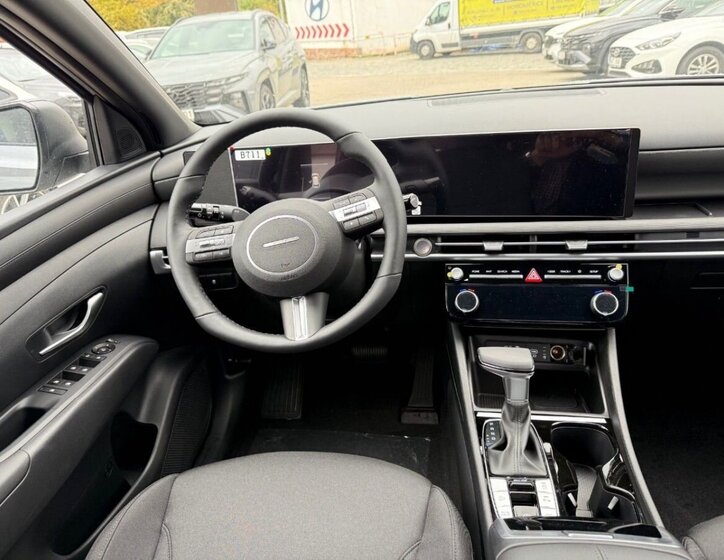 Hyundai Tucson SUV 1,6 l 110 kw