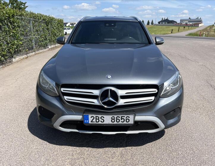 Mercedes-Benz GLC 2