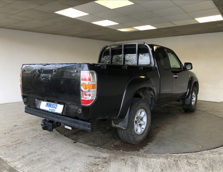 Mazda BT-50 7