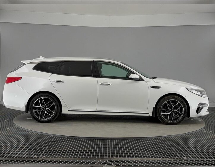 KIA Optima Kombi 1,6 l 132 kw