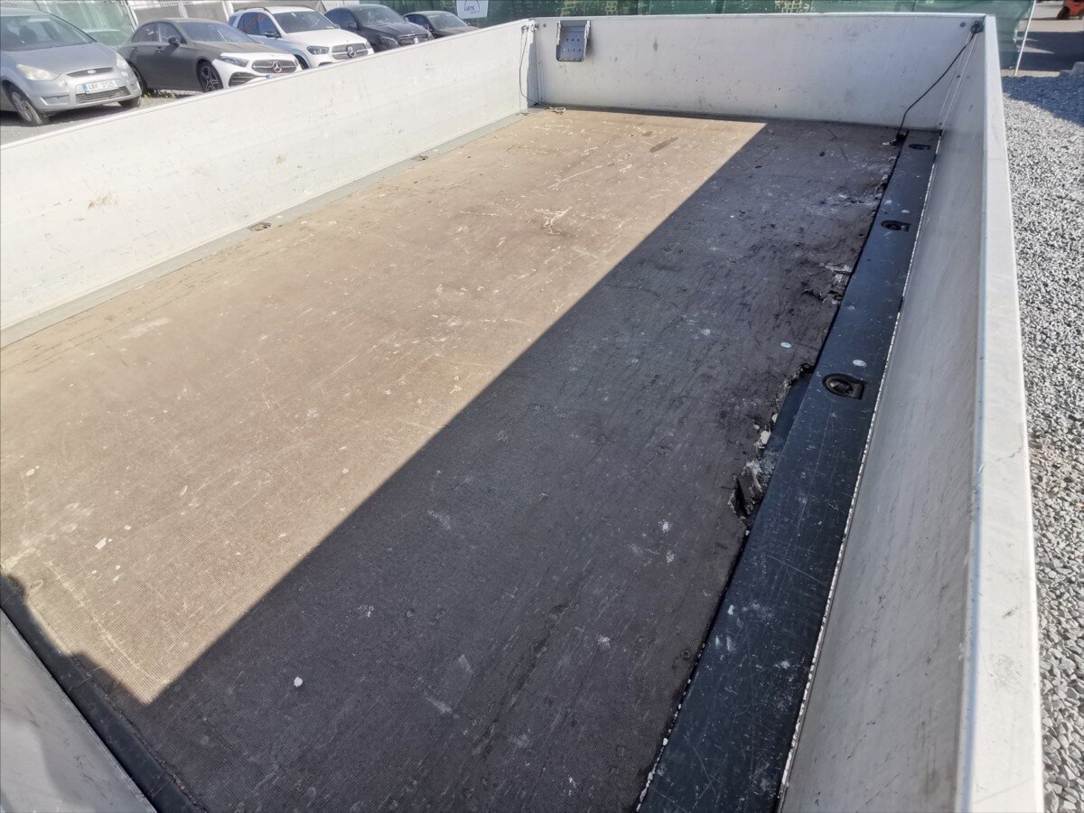 Iveco Daily Valník 2,3 l 100 kw