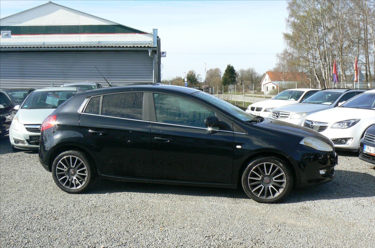 Fiat Bravo Hatchback 1,6 l 88 kw