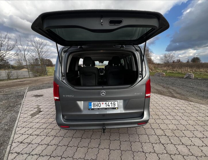 Mercedes-Benz Třídy V MPV 2,0 l 140 kw