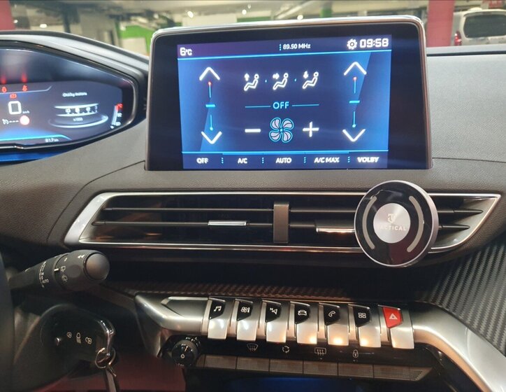 Peugeot 3008 SUV / Terénní 1,2 l 96 kw