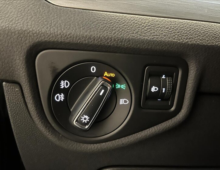 Volkswagen Touran MPV 2,0 l 110 kw