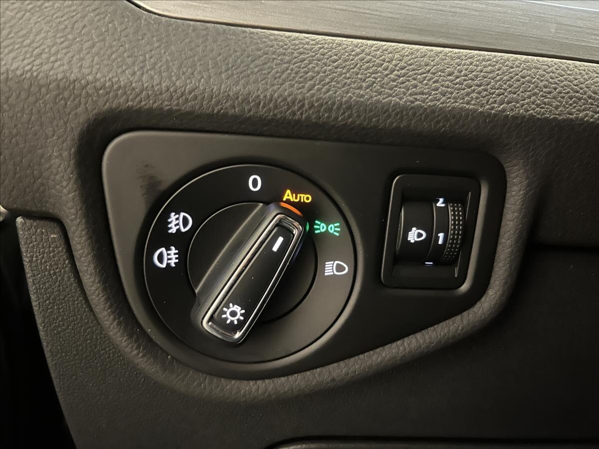 Volkswagen Touran MPV 2,0 l 110 kw