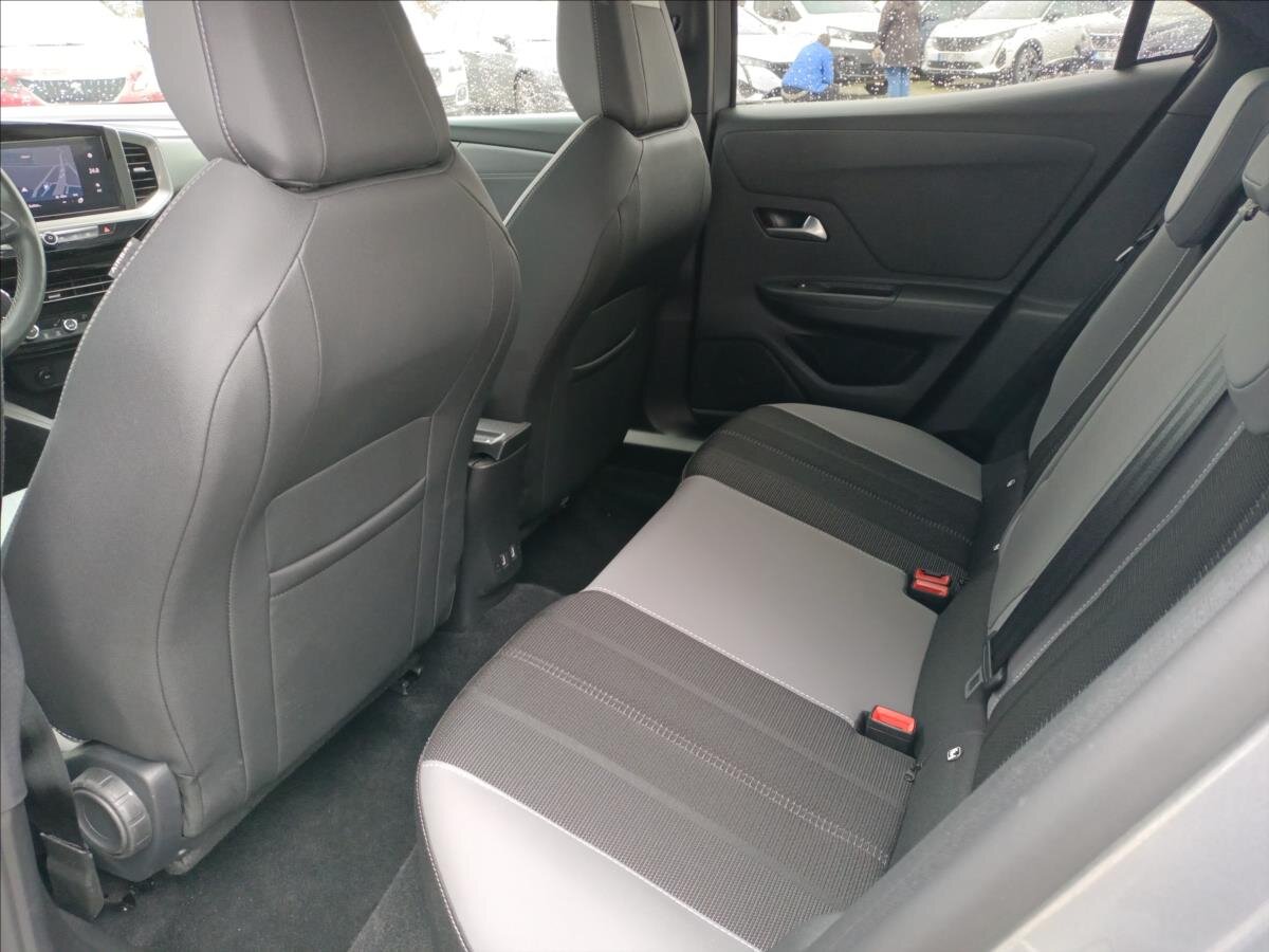 Opel Mokka SUV 1,2 l 100 kw