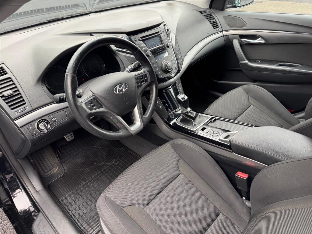 Hyundai i40 Kombi 1,6 l 99 kw