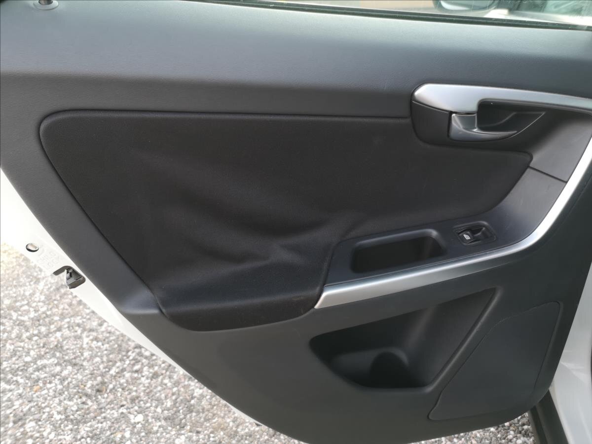 Volvo XC60 Kombi 2,4 l 136 kw