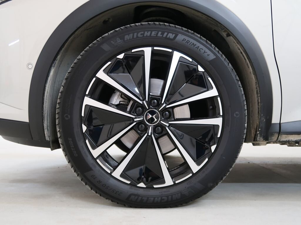 DS Automobiles DS7 Crossback