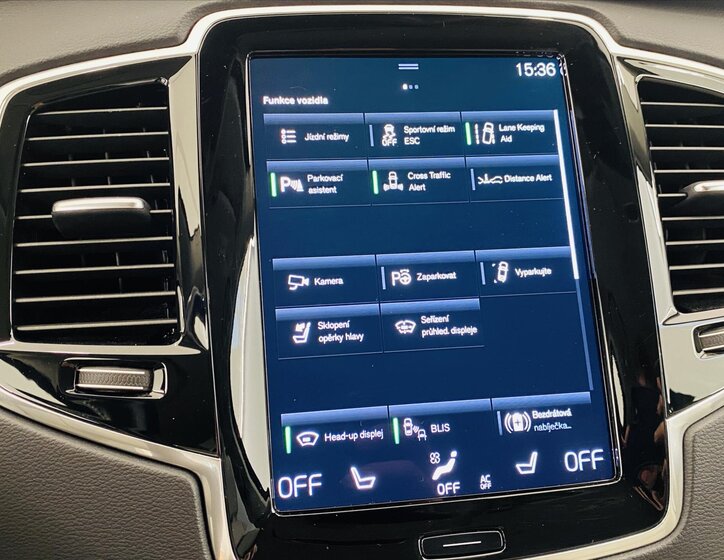 Volvo XC90 SUV / Terénní 2,0 l 173 kw