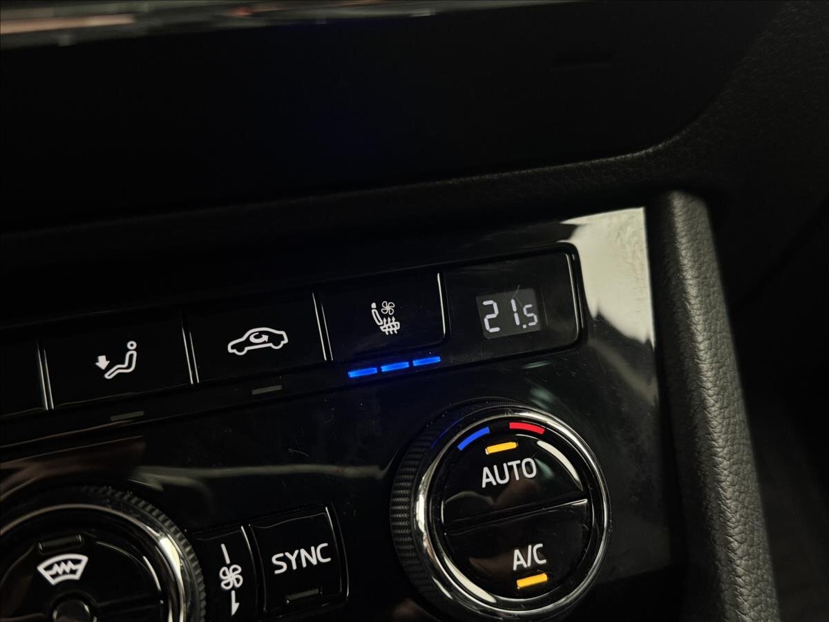 Škoda Superb Kombi 2,0 l 140 kw