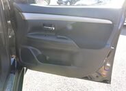 Mitsubishi Outlander 33