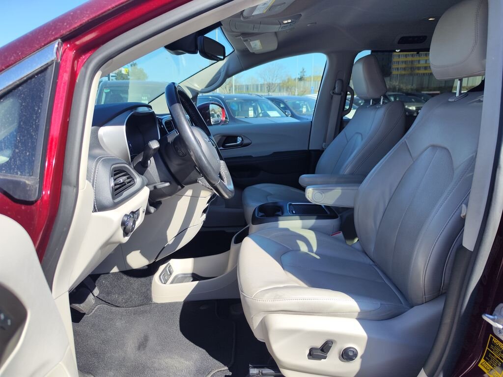 Chrysler Pacifica MPV 3,6 l 214 kw