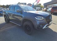 Mercedes-Benz Třídy X 3