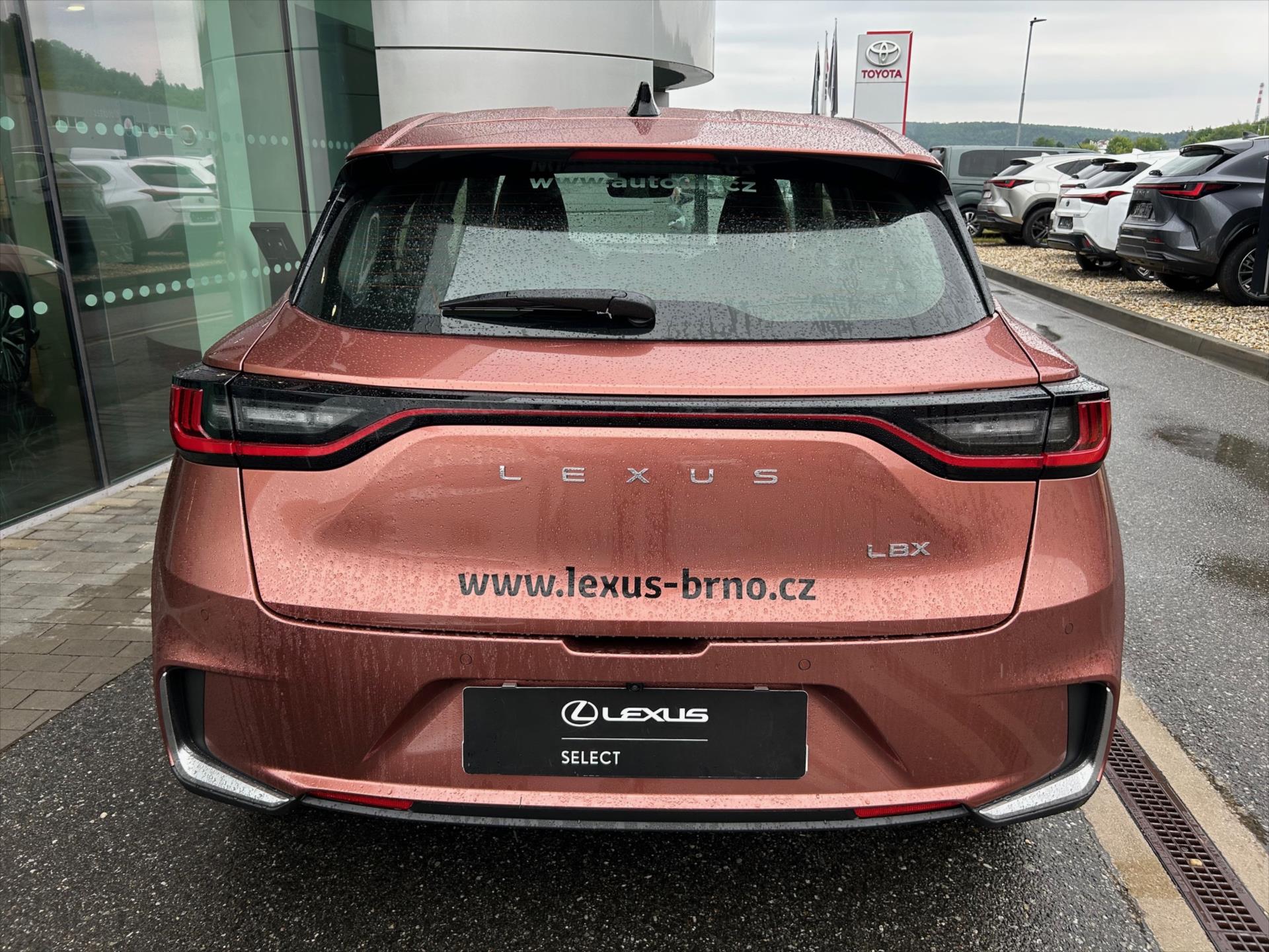 Lexus LBX