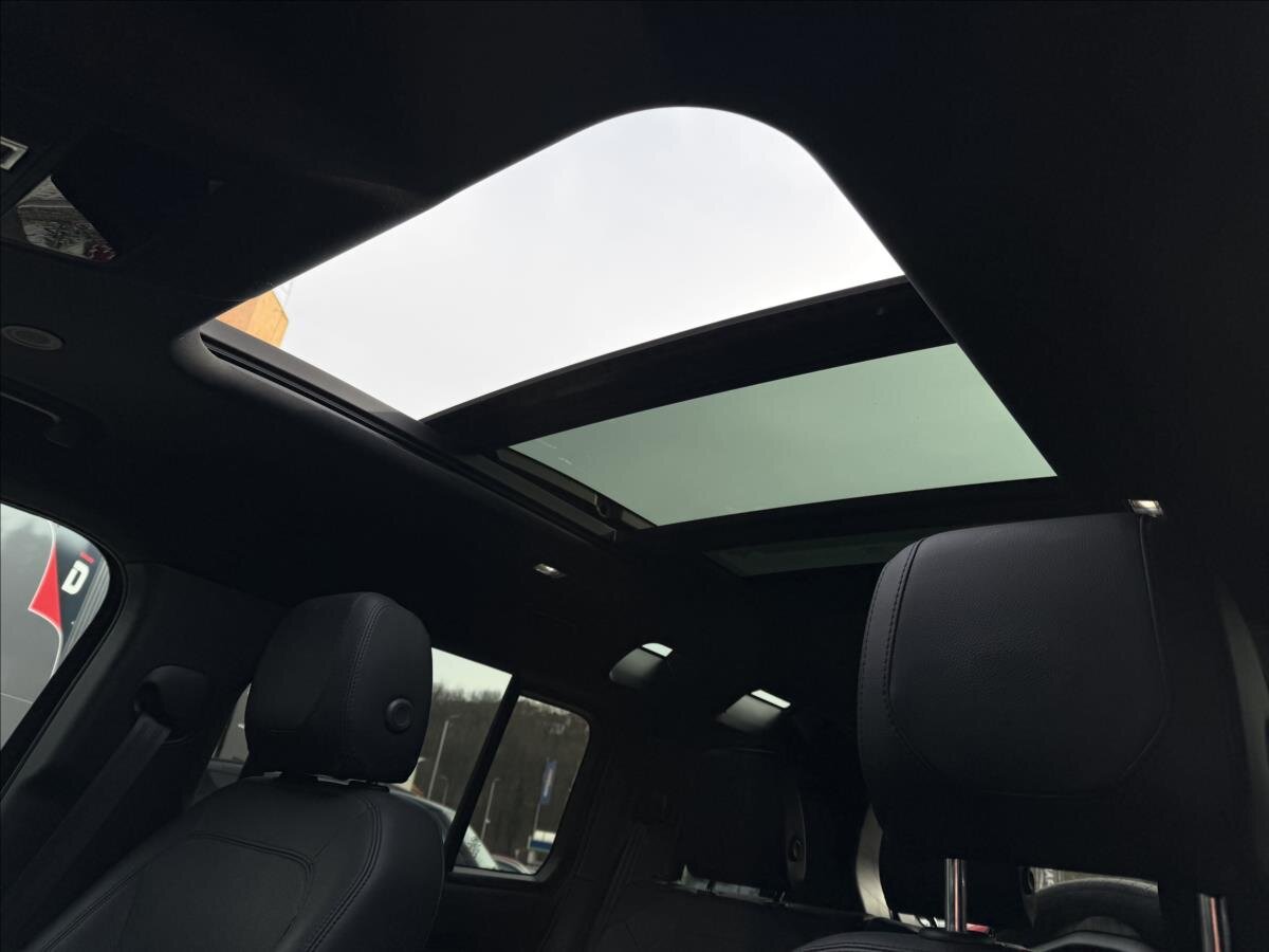 Land Rover Defender SUV / Terénní 3,0 l 221 kw