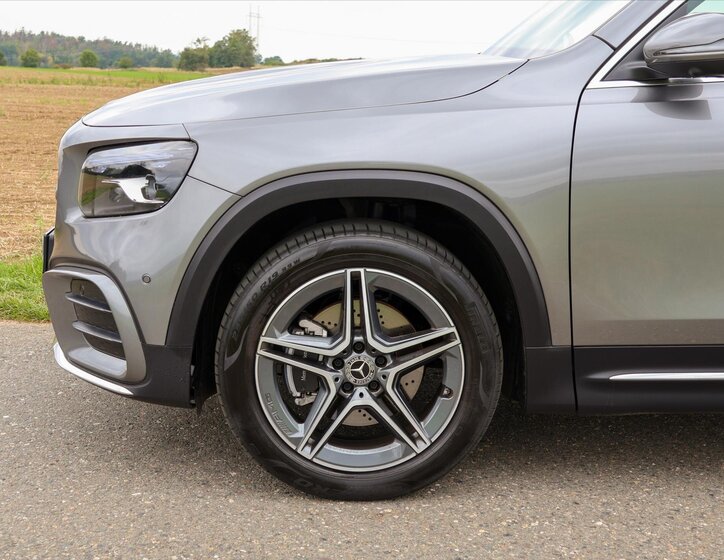 Mercedes-Benz GLB SUV 2,0 l 110 kw