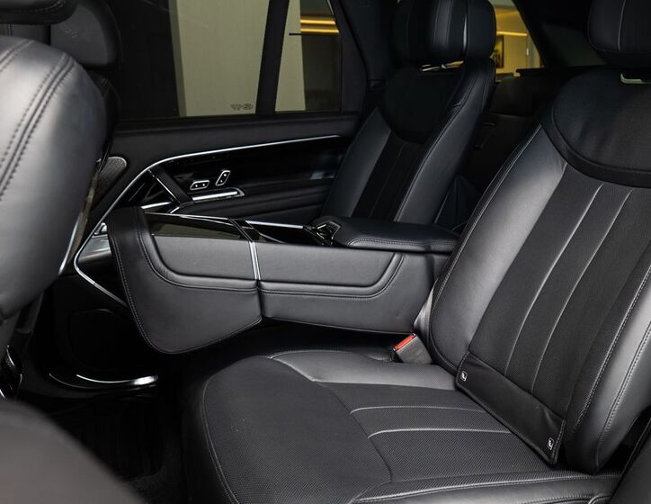 Land Rover Range Rover 11